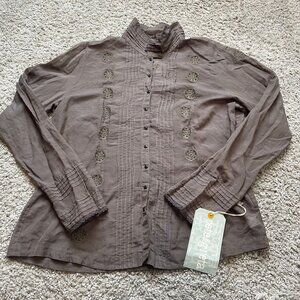 Pete And Greta by Johnny Was High Neck Embroidered Blouse Gray NWT $220 Large